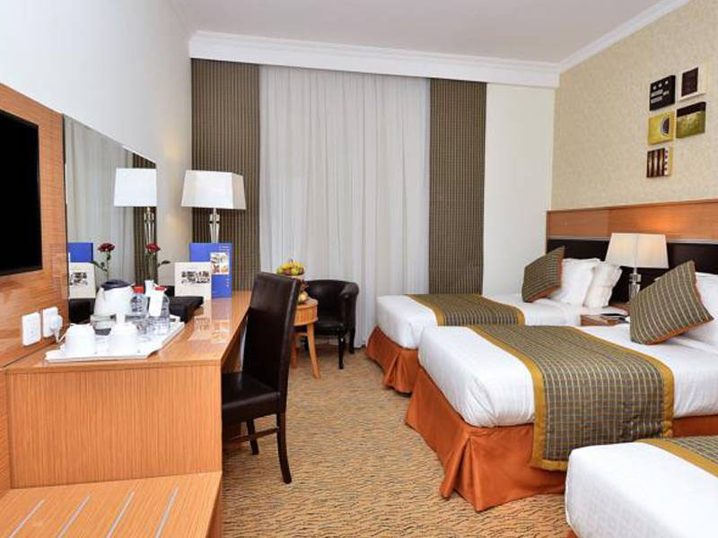 10 Nights 3 Star Umrah Package, UmrahHajTour